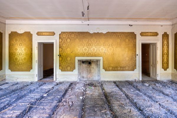 Fireplace Demolition in Bettendorf