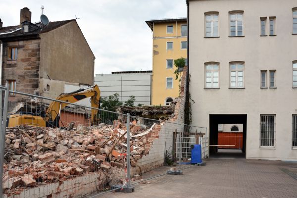 Masonry Demolition in Bettendorf