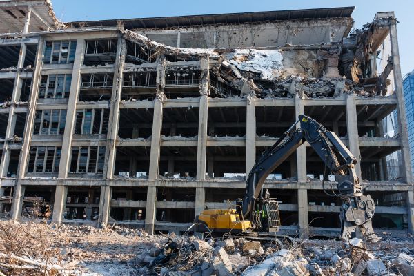 Commercial Building Demolition in Bettendorf