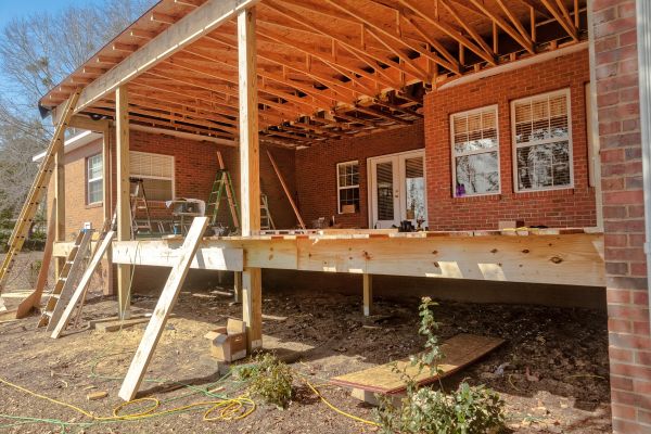 Deck Removal Service in Bettendorf