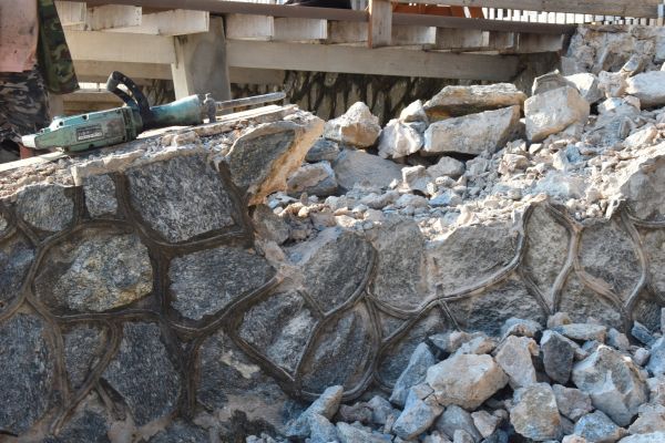 Retaining Wall Demolition in Bettendorf